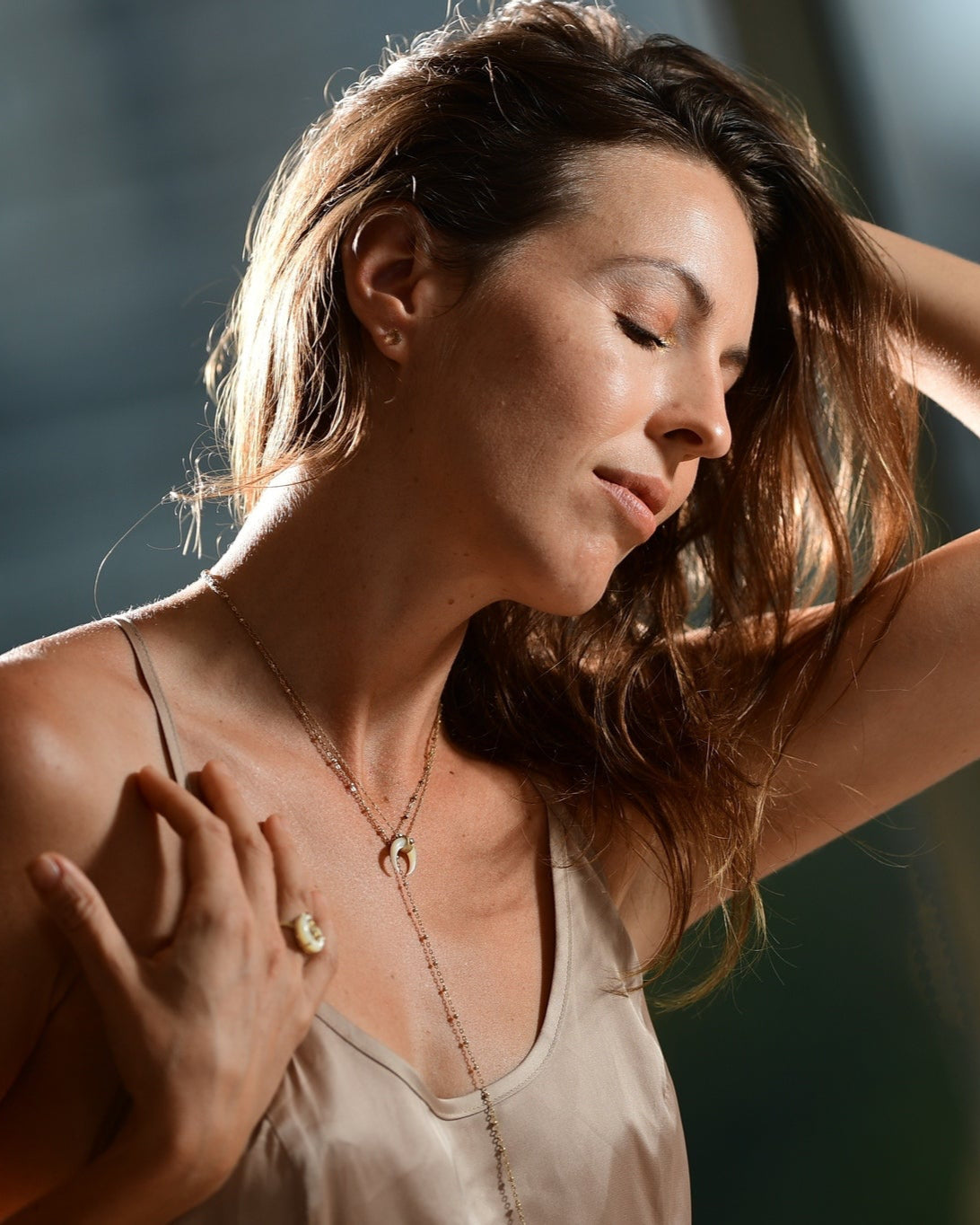 14k solid yellow gold crescent moon diamond ring