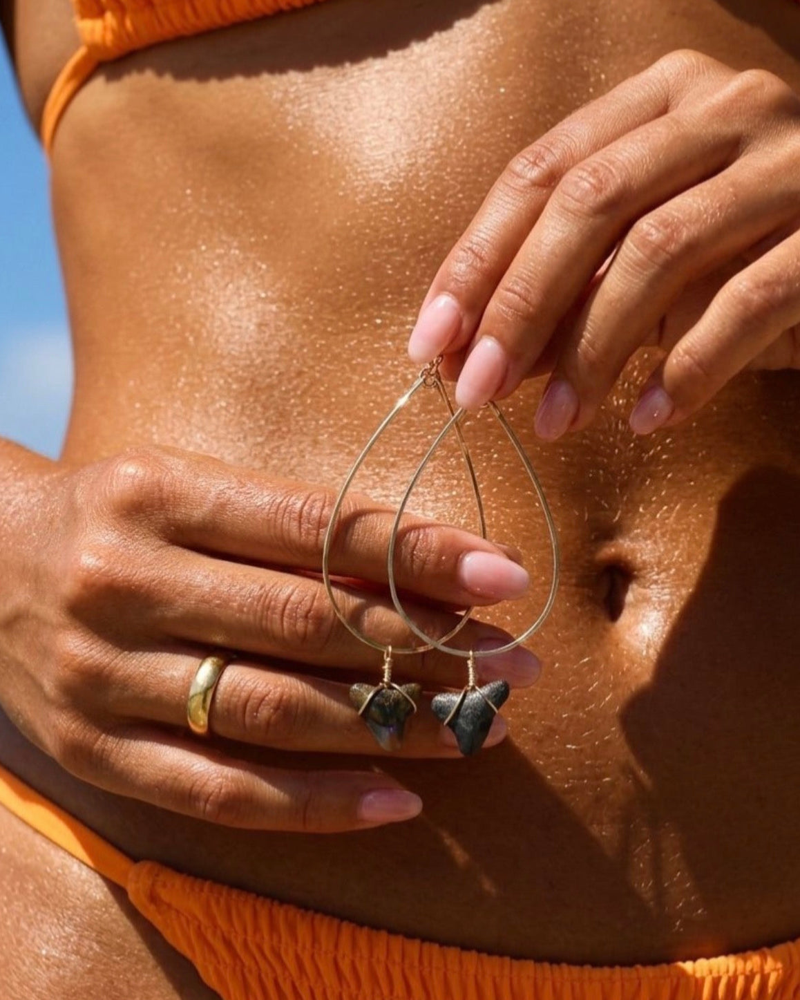 Nāmaka Hoop Earrings