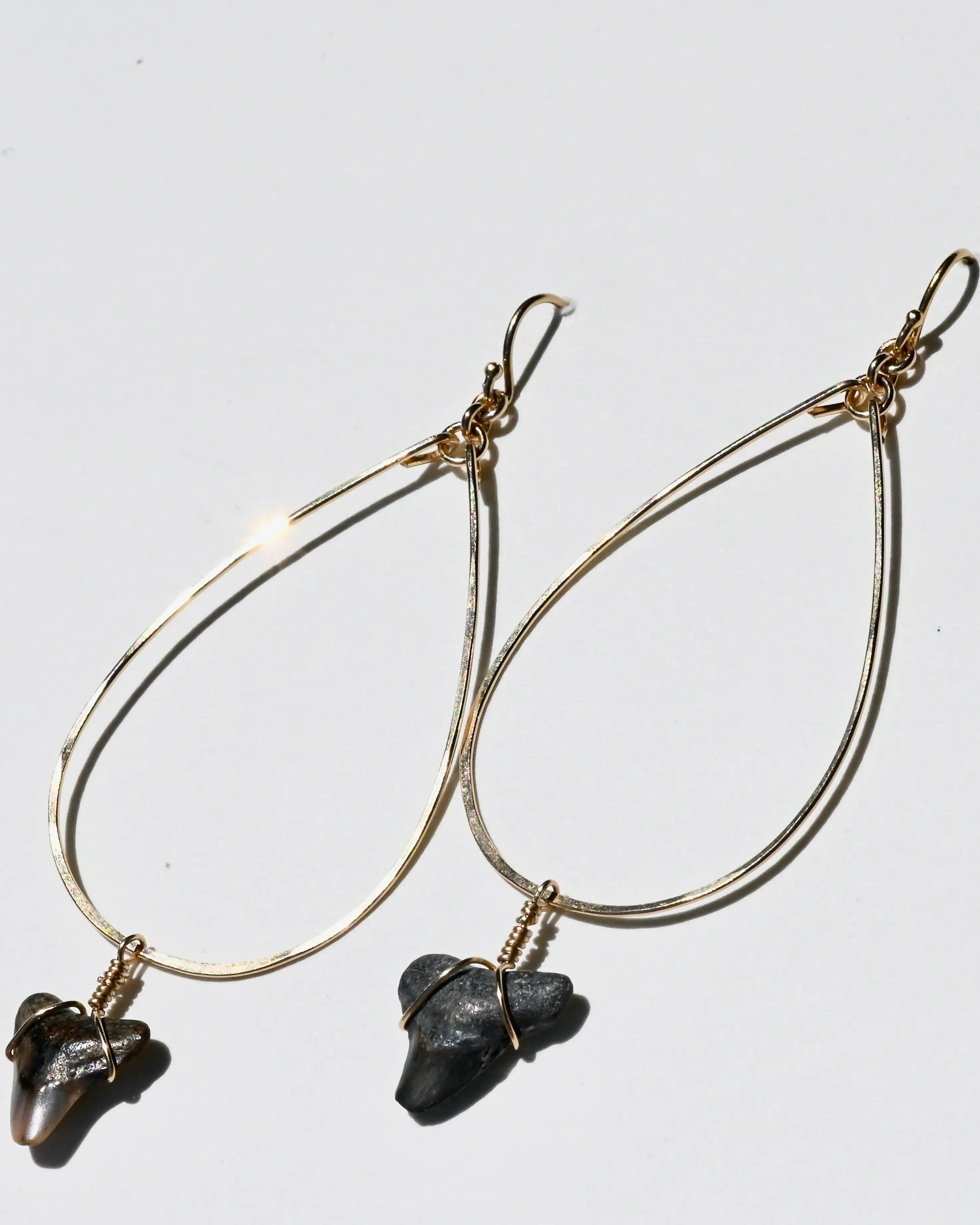 Nāmaka Hoop Earrings - Sculptress